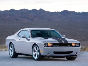 dodge challenger srt8